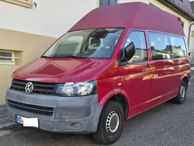 Gebraucht VW T5 102 PS (75 kW) 2011 Rot Van