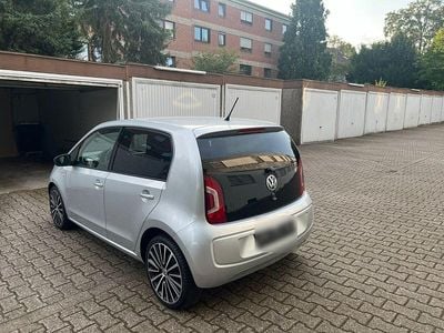 Gebraucht VW up! 75 PS (55 kW) 2015 Silber Kleinwagen