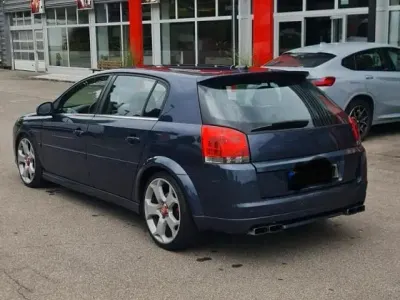 Gebraucht Opel Signum 250 PS (183 kW) 2006 Andere farben Kleinwagen