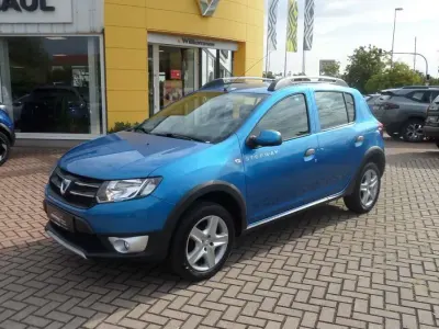 Gebraucht Dacia Sandero Prestige 90 PS (66 kW) 2013 Blau Limousine