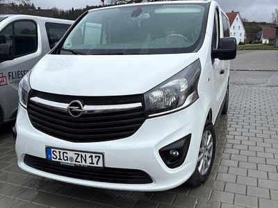 Gebraucht Opel Vivaro 95 PS (69 kW) 2017 Weiß Van / Kleinbus