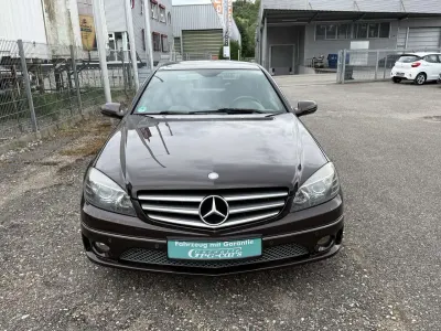 Gebraucht Mercedes CLC180 143 PS (105 kW) 2011 Braun Kleinwagen