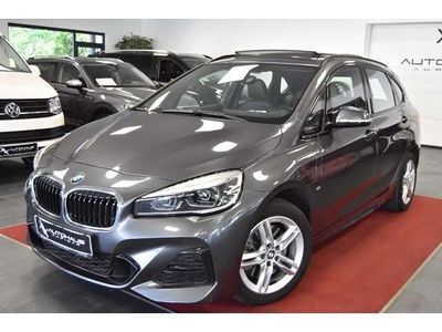 BMW 225