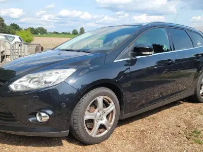 Gebraucht Ford Focus 150 PS (110 kW) 2014 Schwarz Kombi