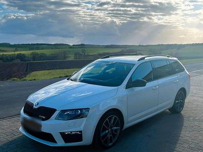 Gebraucht Skoda Octavia RS 220 PS (161 kW) 2016 Weiß Kleinwagen