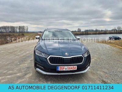 Gebraucht Skoda Octavia Scout 4x4 200 PS (147 kW) 2021 Blau Kombi
