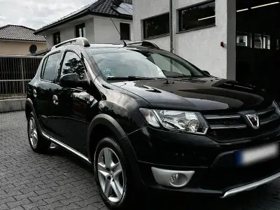 Gebraucht Dacia Sandero Prestige 90 PS (66 kW) 2016 Schwarz SUV