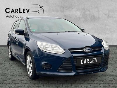 Gebraucht Ford Focus Trend 101 PS (74 kW) 2014 Blau Kombi