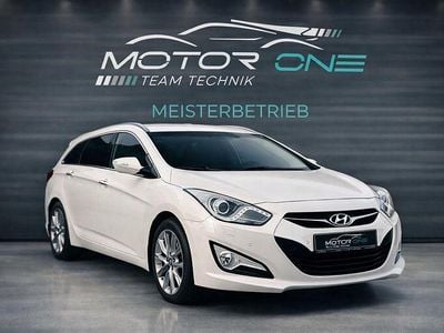 Gebraucht Hyundai i40 Edition 136 PS (100 kW) 2015 Weiß Kombi