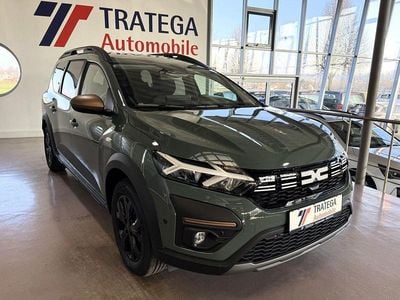 Grün Gebraucht 2025 Dacia Jogger Extreme Van / Kleinbus | 25.490 € (Fairer Preis)