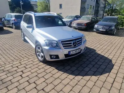 Gebraucht Mercedes GLK320 224 PS (164 kW) 2009 Silber SUV
