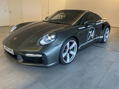 Nouă Porsche 911 Turbo 650 CP (478 kW) 2025
