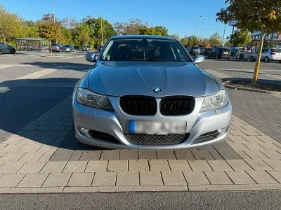 Brugt BMW 325 218 HK (160 kW) 2008 Sølv Sedan