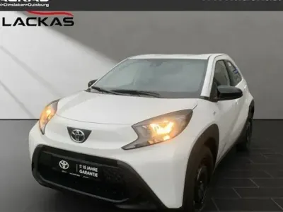 Nowe Toyota Aygo X Business Edition 72 KM (52 kW) 2025 Biały SUV