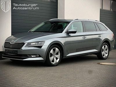 Usata Skoda Superb Style 150 CV (110 kW) 2019 Grigio Station wagon