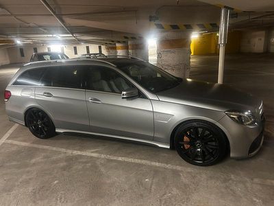 Mercedes E63S AMG