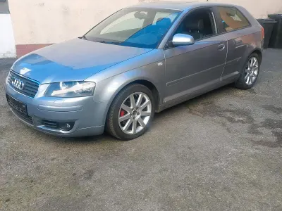 Używany Audi A3 S-Line 140 KM (102 kW) 2004 Srebrny Hatchback