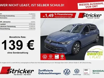 Gebraucht VW Golf VIII Goal 150 PS (110 kW) 2025 Blau Limousine