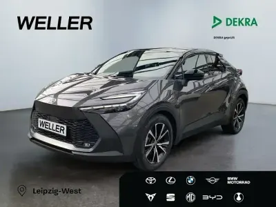 Gebraucht Toyota C-HR Team 140 PS (102 kW) 2024 Grau SUV