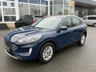 Gebraucht Ford Kuga Titanium 224 PS (164 kW) 2021 Blau SUV