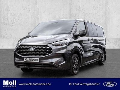 Gebraucht Ford Tourneo Titanium 170 PS (125 kW) 2025 Grau Kombi