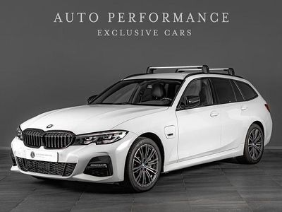 Gebraucht BMW 330e M Sport 292 PS (214 kW) 2022 Weiß Kombi