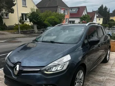 Gebraucht Renault Clio 90 PS (66 kW) 2017 Blau Kombi