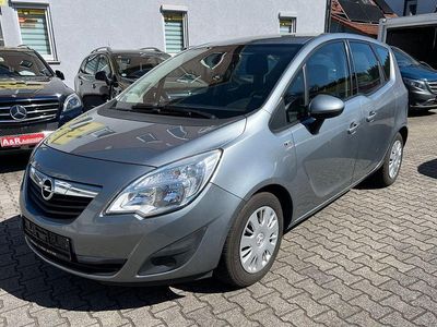 Gebraucht Opel Meriva Edition 95 PS (69 kW) 2013 Silber Van / Kleinbus