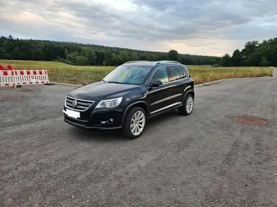 Gebraucht VW Tiguan Sport 200 PS (147 kW) 2010 Schwarz SUV
