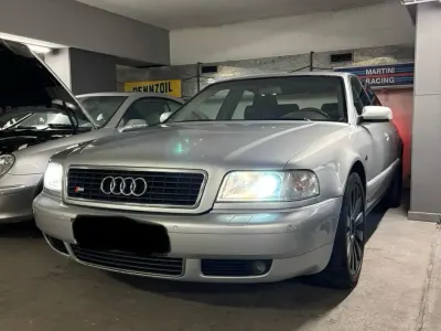 Gebraucht Audi A8 260 PS (191 kW) 2000 Silber Limousine