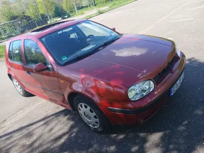 Brugt VW Golf III Basis 75 HK (55 kW) 1998 Rød Sedan