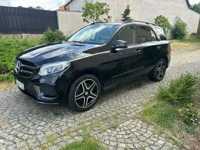 Gebraucht Mercedes GLE350 AMG line 258 PS (189 kW) 2016 Schwarz SUV