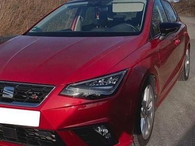Rot Gebraucht 2018 Seat Ibiza FR Limousine | 20.000 €