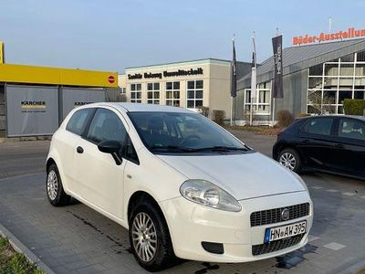 Gebraucht Fiat Grande Punto Active 77 PS (56 kW) 2009 Weiß Kleinwagen