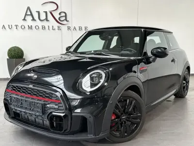 Gebraucht Mini John Cooper Works Sport 231 PS (169 kW) 2022 Midnight black ii Kleinwagen