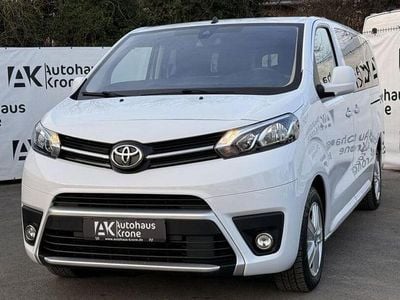 Gebraucht Toyota Proace Verso Executive 177 PS (130 kW) 2023 Icy white Kombi