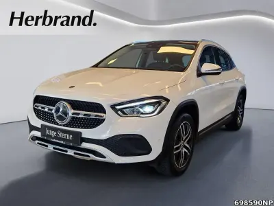 Gebraucht Mercedes GLA220 Progressive 190 PS (139 kW) 2022 Unilack polarweiß SUV