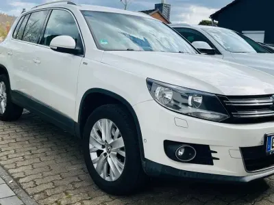 Gebraucht VW Tiguan Life 160 PS (117 kW) 2013 Weiß SUV