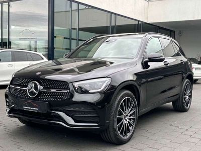 gebraucht Mercedes GLC300e 4Matic AMG Line | Panorama | 360°