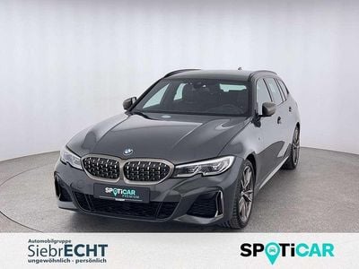 Grau Gebraucht 2022 BMW M340 Limousine | 41.270 € (Guter Preis)
