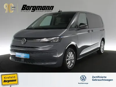 Gebraucht VW Multivan Life 150 PS (110 kW) 2023 Grau / pure grey Van / Kleinbus