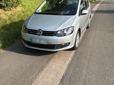 Gebraucht VW Sharan 184 PS (135 kW) 2018 Silber Van / Kleinbus