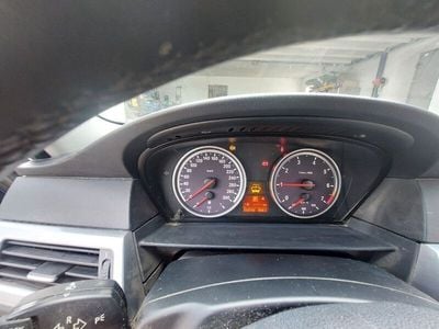 BMW 550