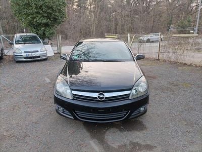 Opel Astra GTC