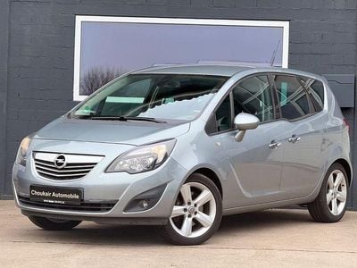 Gebraucht Opel Meriva Innovation 140 PS (102 kW) 2011 Silber Van / Kleinbus