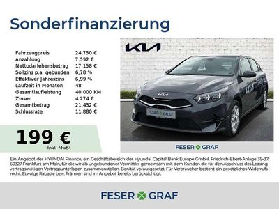 Gebraucht Kia Ceed Spirit 140 PS (102 kW) 2025 Pentametal grau Kleinwagen