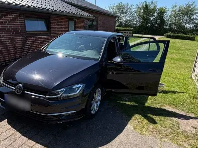 Gebraucht VW Golf VII 125 PS (91 kW) 2018 Schwarz Limousine