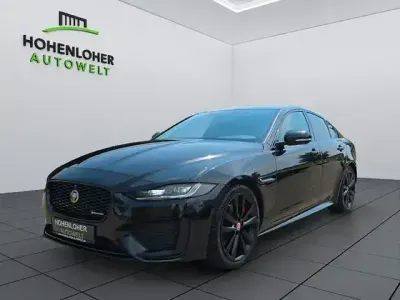 Gebraucht Jaguar XE R-Dynamic 250 PS (183 kW) 2023 Schwarz Limousine