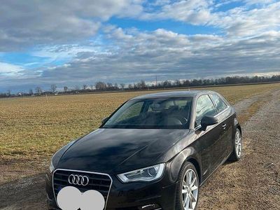 Gebraucht Audi A3 Ambiente 150 PS (110 kW) 2013 Braun Limousine