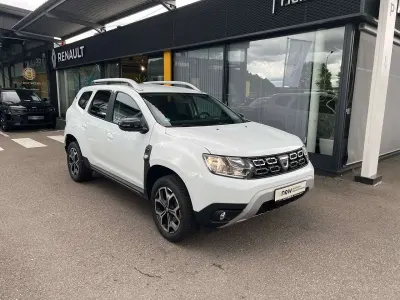 Gebraucht Dacia Duster Celebration 116 PS (85 kW) 2020 Arktis weiß (weiß) SUV